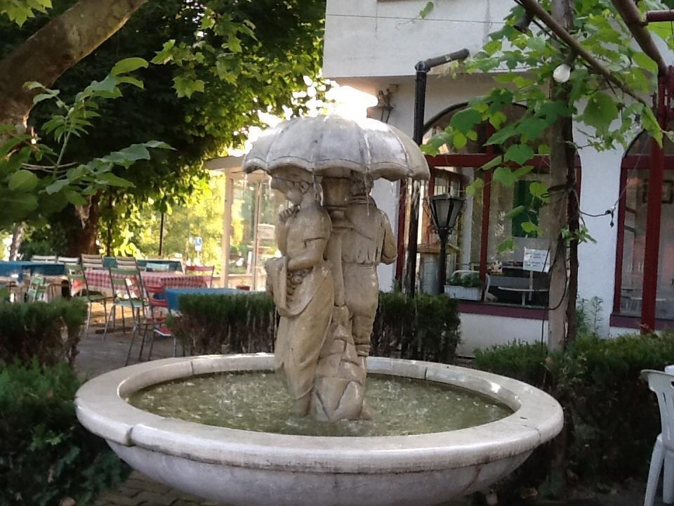 Guest House Pizzeria Pazza Da Gianni Stein Am Rhein Eksteriør billede