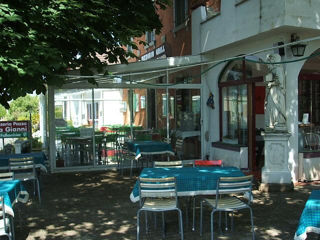 Guest House Pizzeria Pazza Da Gianni Stein Am Rhein Eksteriør billede