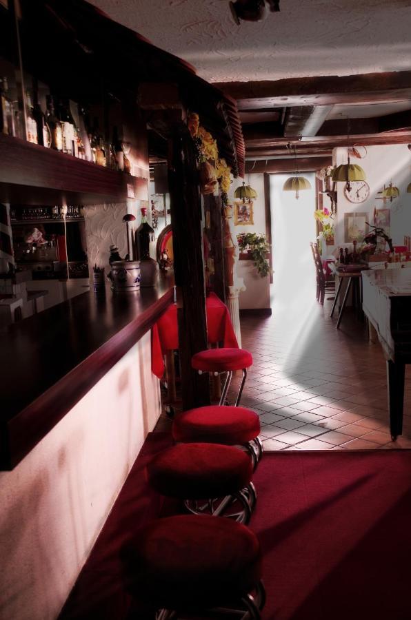 Guest House Pizzeria Pazza Da Gianni Stein Am Rhein Eksteriør billede
